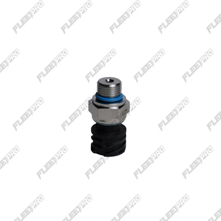 Volvo Mack Oil Pressure Sensor – Sensata OE – Replaces 21634021 & 21634019 577.96519OE - Sensata OE - FLEETPRO PARTS & TIRES
