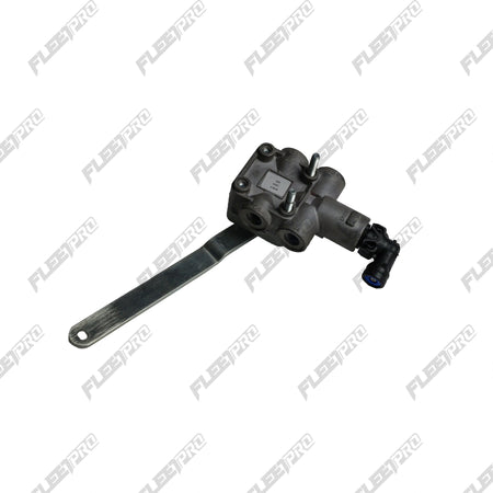 OEM Volvo Height Control Valve - Rear Suspension Mack 85156137 85156137 - Volvo - FLEETPRO PARTS & TIRES