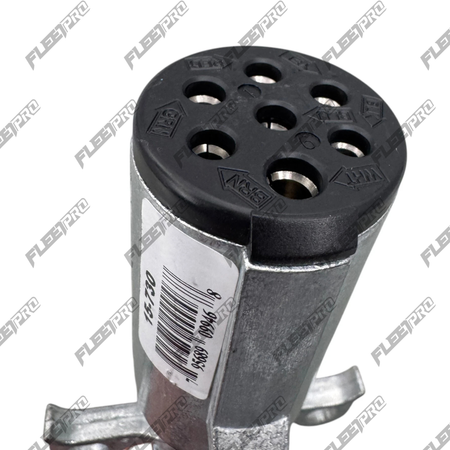 7-Way Trailer Plug – Phillips 15-730 – Zinc Die-Cast with Spring Guard - Fleet Pro Parts & Tires Inc.