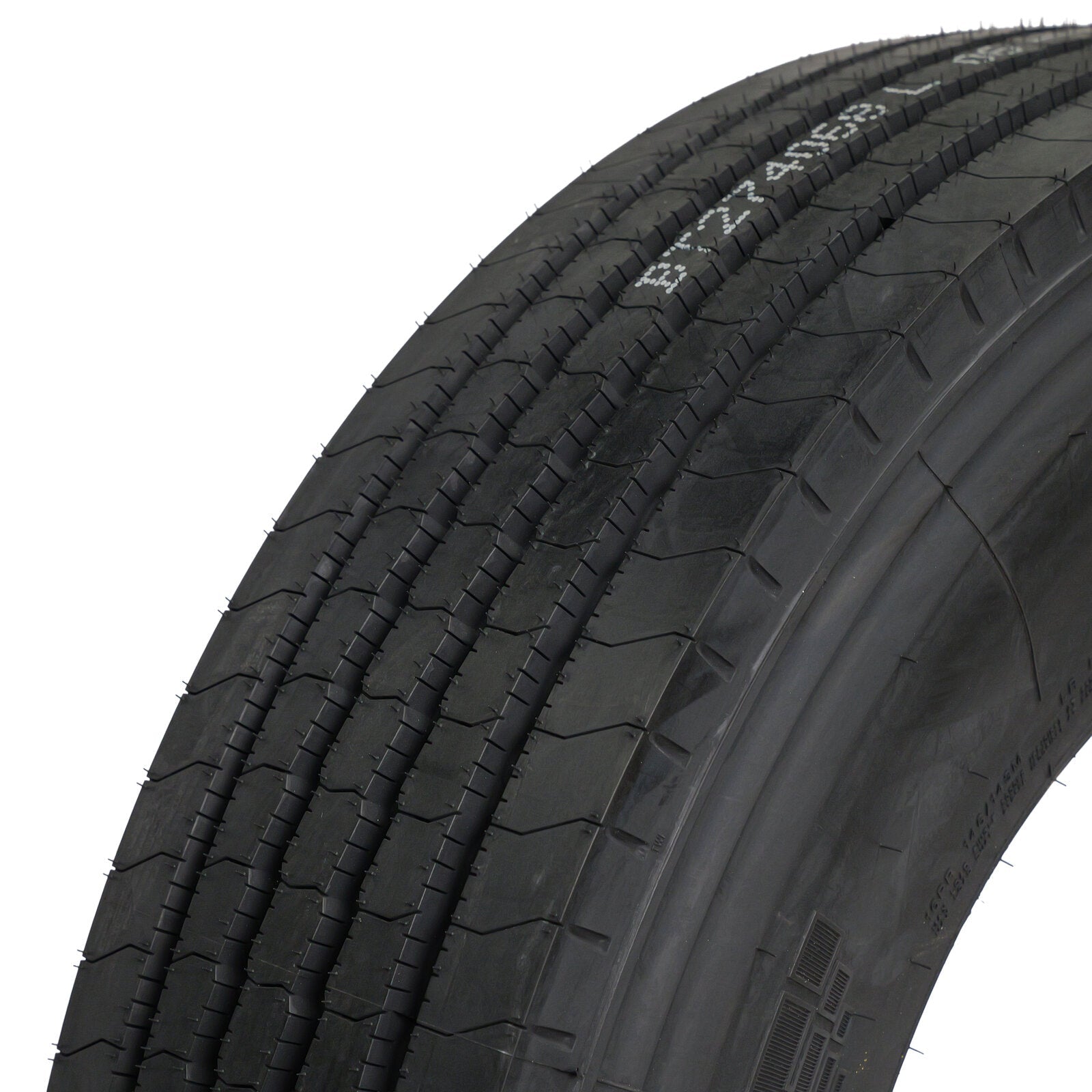 Lexmont A1 All-Position Tire 11R22.5 - 19/32" Tread Depth 16-Ply EMAX-A1-11R22 - Lexmont - FLEETPRO PARTS & TIRES