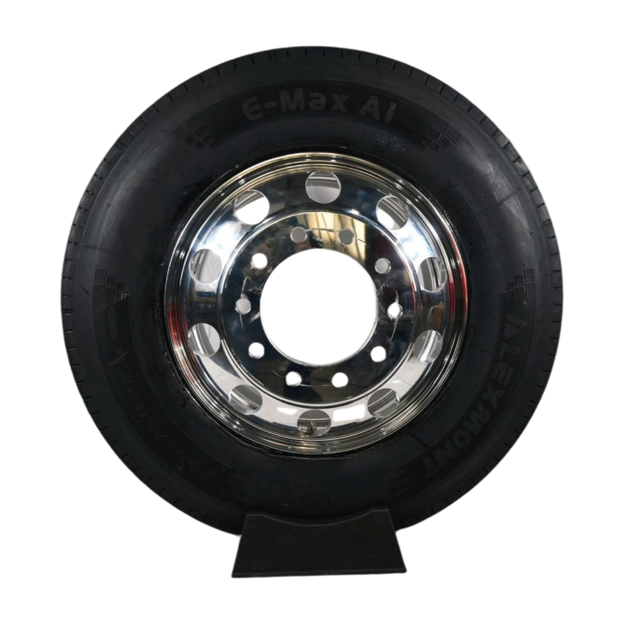 Lexmont A1 All - Position Flatbed Tire 295/75R22.5 - 20/32" Tread Depth 16 - Ply EMAX-A1 - Lexmont - FLEETPRO PARTS & TIRES