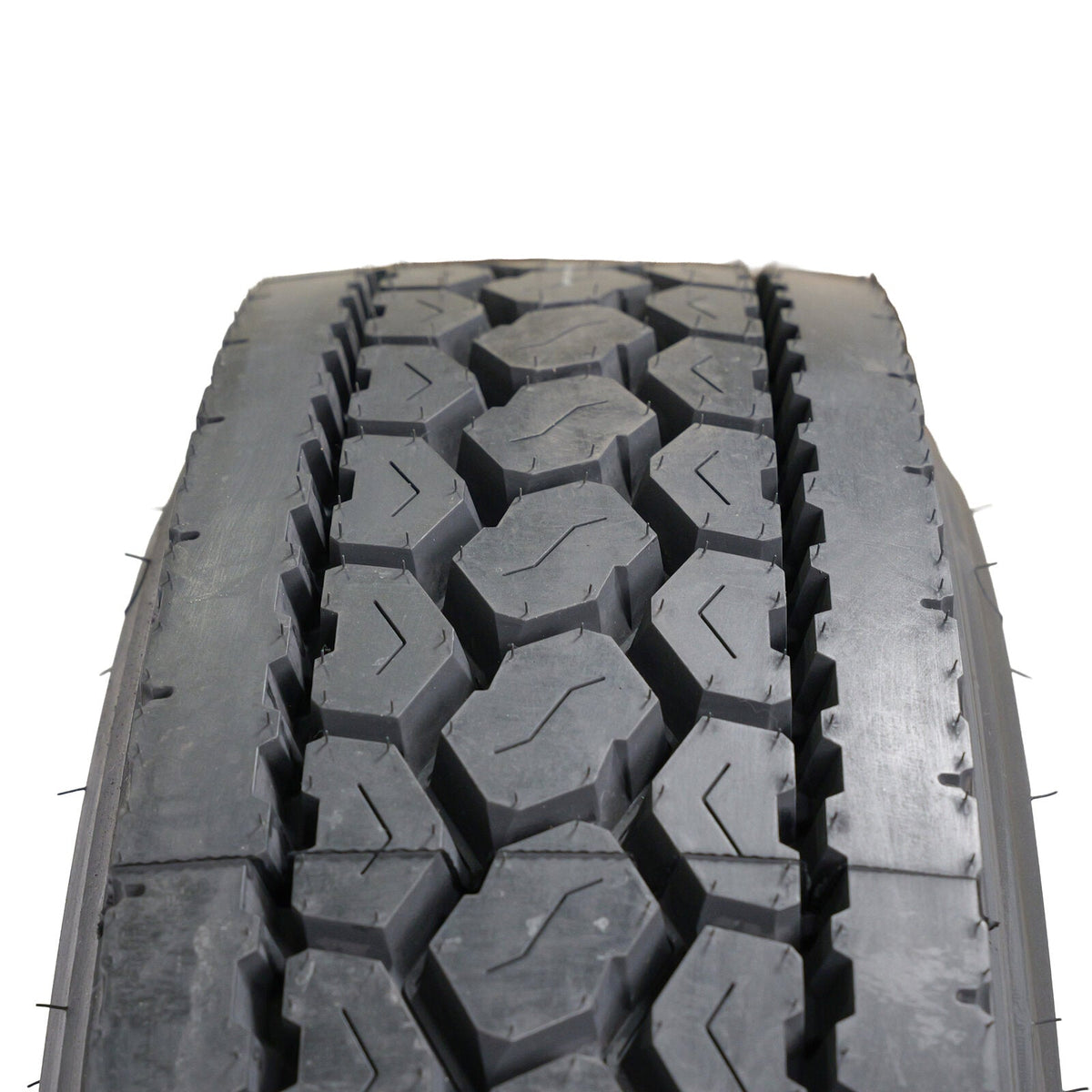 Lexmont D1 Drive Tire 285/75R24.5 - 28/32" Tread Depth 16-Ply EMAX-D1-285-24 - Lexmont - FLEETPRO PARTS & TIRES