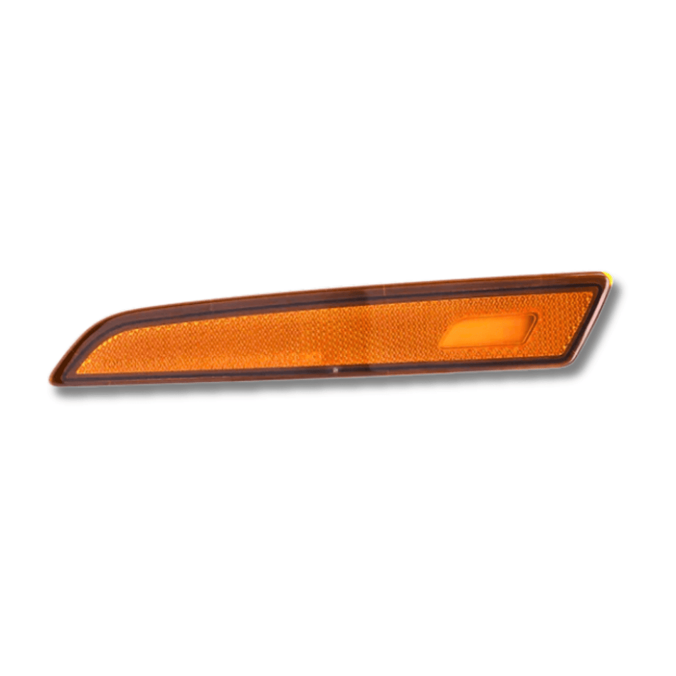 Volvo VNL Side Marker Light – 2018 - 2025 (Gen 3) Amber LED – Driver Side LH OEM Replacement 23760339 F-23276-L - FleetPro - FLEETPRO PARTS & TIRES